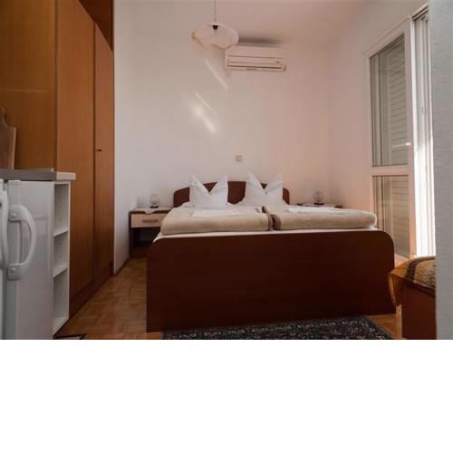 Apartments and rooms by the sea Podaca (Makarska) - 16114