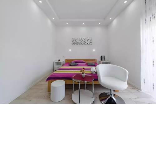 Apartments and rooms by the sea Stobrec (Split) - 16142