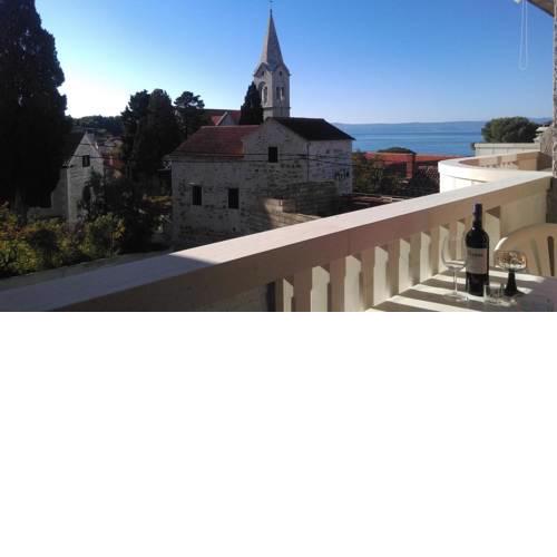 Apartments and rooms by the sea Sumartin (Brac) - 13285