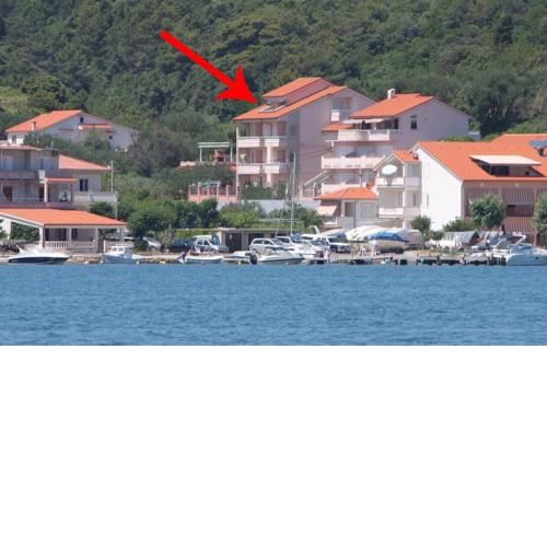 Apartments and rooms by the sea Supetarska Draga - Donja (Rab) - 5033