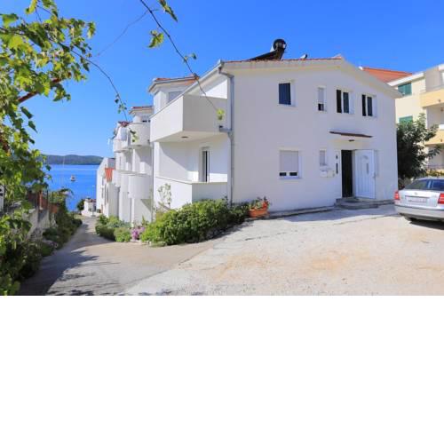 Apartments and rooms by the sea Trogir - 16536