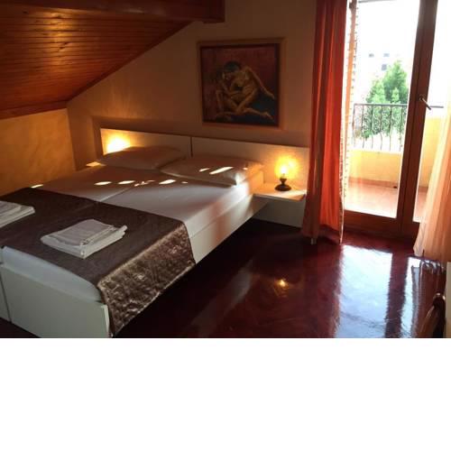 Apartments and rooms with parking space Biograd na Moru (Biograd) - 16576