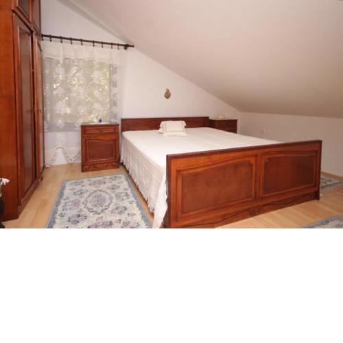 Apartments and rooms with parking space Cunski (Losinj) - 2498