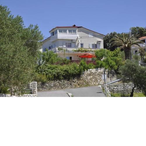 Apartments and rooms with parking space Kampor (Rab) - 5064