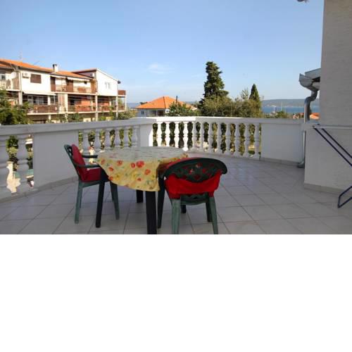Apartments and rooms with parking space Mrljane (Pasman) - 299