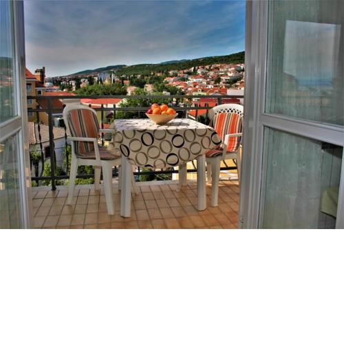 Apartments and rooms with parking space Selce (Crikvenica) - 5481