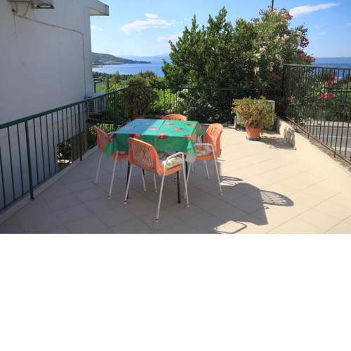 Apartments and rooms with parking space Tucepi (Makarska) - 6901
