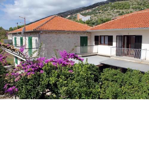 Apartments and rooms with parking space Zavala (Hvar) - 128
