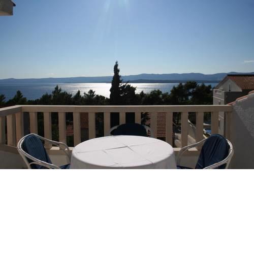 Apartments and rooms with WiFi Bol (Brac) - 2875