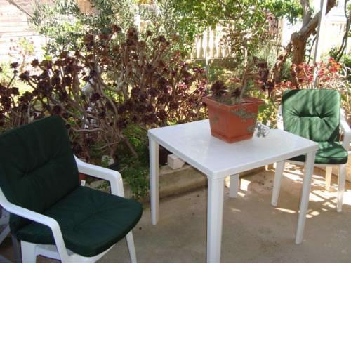 Apartments and rooms with WiFi Komiza (Vis) - 11315
