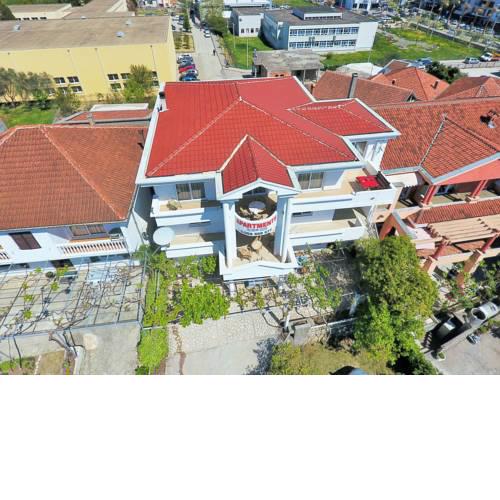 Apartments Ardoni