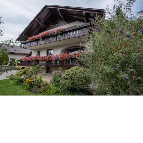 Apartments Artemida