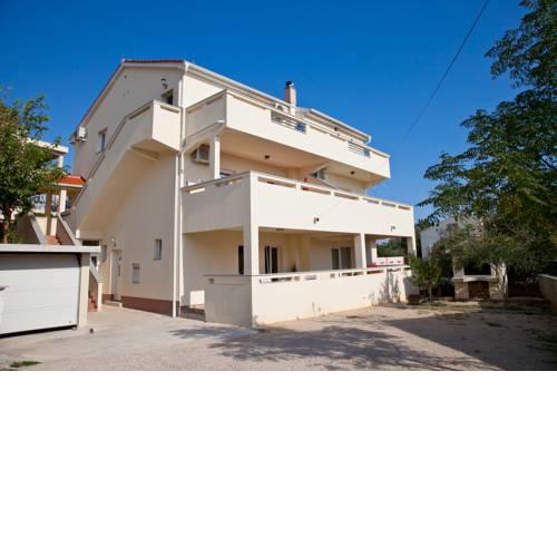 Apartments Bella