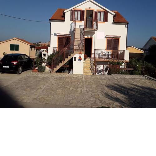 Apartments Bolo