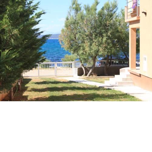 Apartments by the sea Banj (Pasman) - 8206
