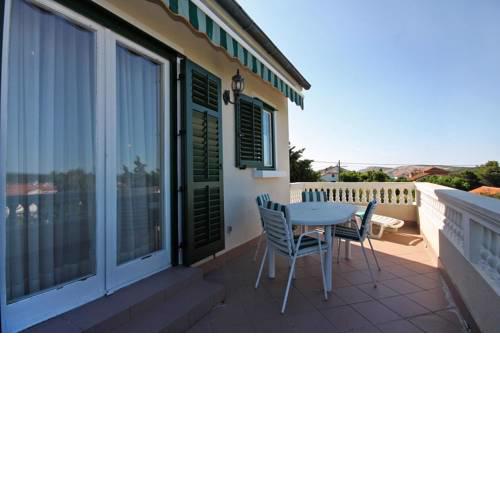 Apartments by the sea Barbat (Rab) - 3203