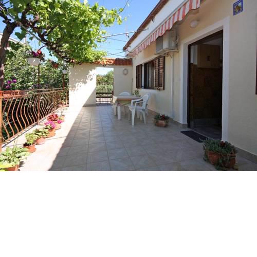 Apartments by the sea Barbat (Rab) - 4977