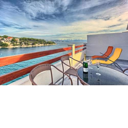 Apartments by the sea Basina (Hvar) - 5699