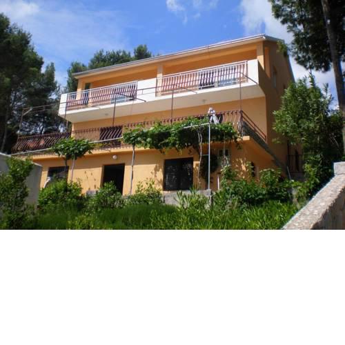 Apartments by the sea Basina (Hvar) - 587