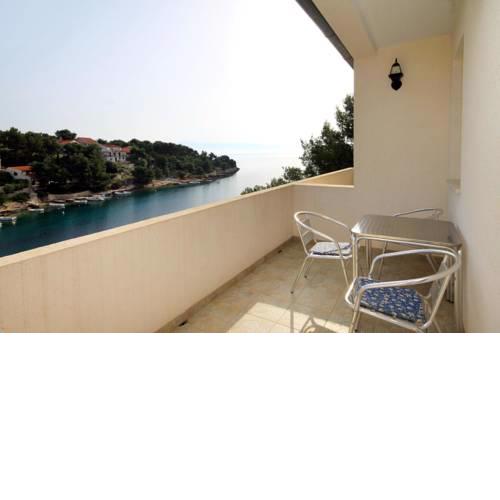 Apartments by the sea Basina (Hvar) - 625