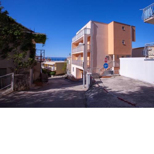 Apartments by the sea Baska Voda (Makarska) - 17786