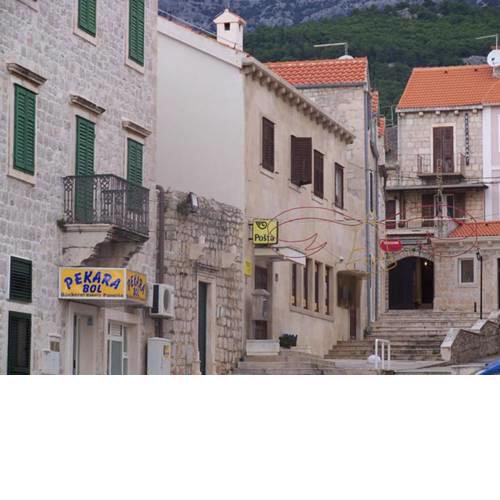Apartments by the sea Bol (Brac) - 13539