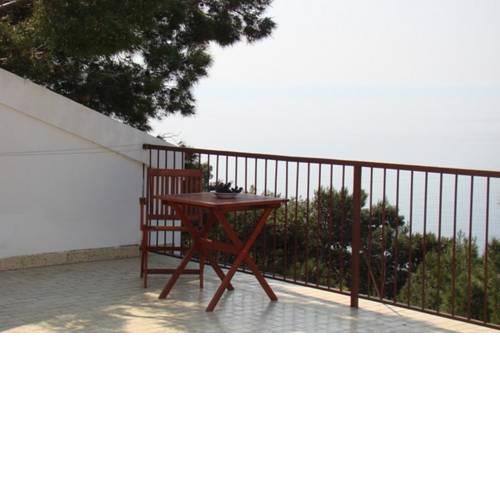 Apartments by the sea Brela (Makarska) - 16950