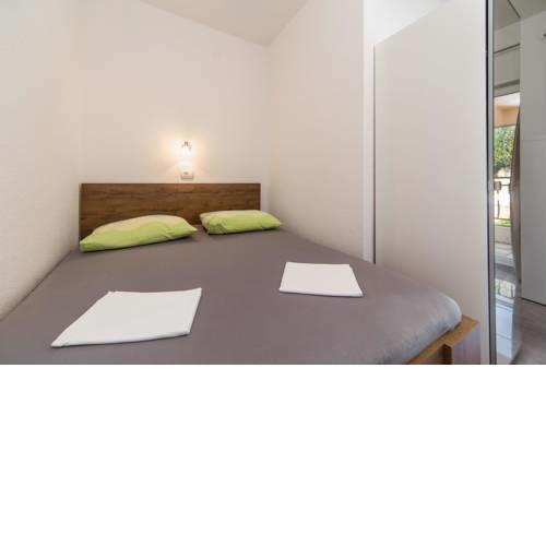 Apartments by the sea Brist (Makarska) - 6867