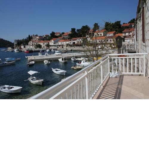 Apartments by the sea Brna (Korcula) - 4415