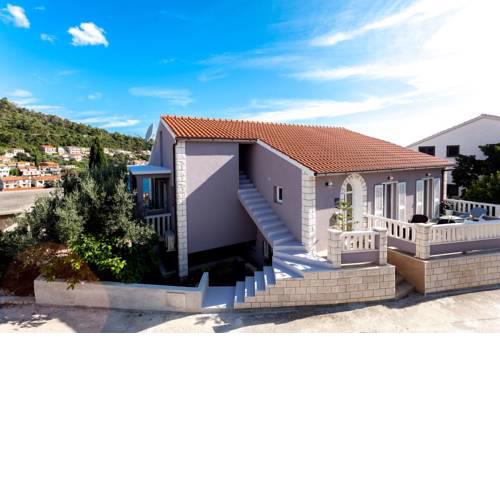 Apartments by the sea Brna (Korcula) - 9147