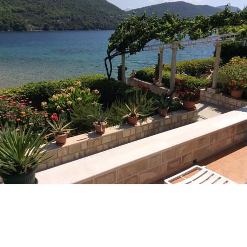 Apartments by the sea Broce (Peljesac) - 13182