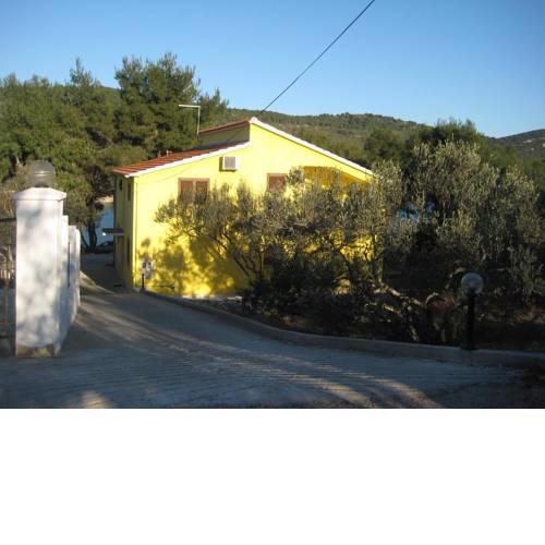 Apartments by the sea Cove Mala Lamjana (Ugljan) - 16481