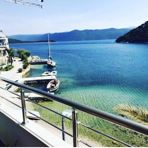 Apartments by the sea Duboka (Neretva Delta - Usce Neretve) - 12842
