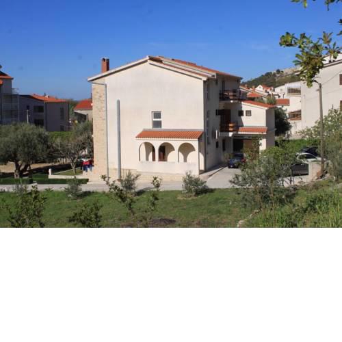 Apartments by the sea Duce (Omis) - 2821