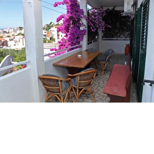 Apartments by the sea Igrane (Makarska) - 310