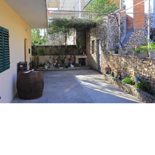 Apartments by the sea Igrane (Makarska) - 311