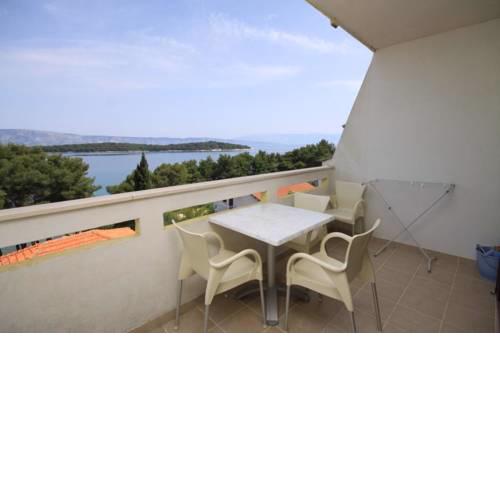 Apartments by the sea Jelsa (Hvar) - 4032