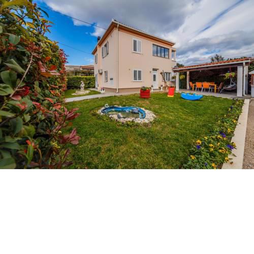 Apartments by the sea Kastel Stari (Kastela) - 16554