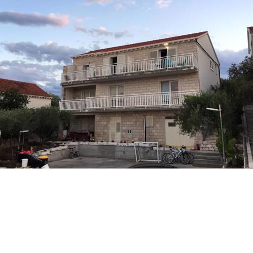 Apartments by the sea Korcula - 9158