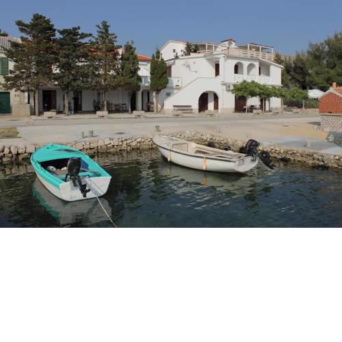 Apartments by the sea Kustici (Pag) - 6335