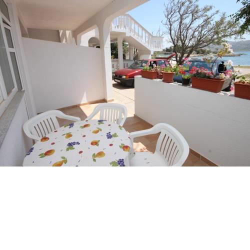 Apartments by the sea Kustici (Pag) - 6355