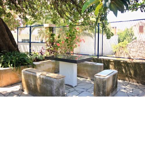 Apartments by the sea Loviste (Peljesac) - 10182