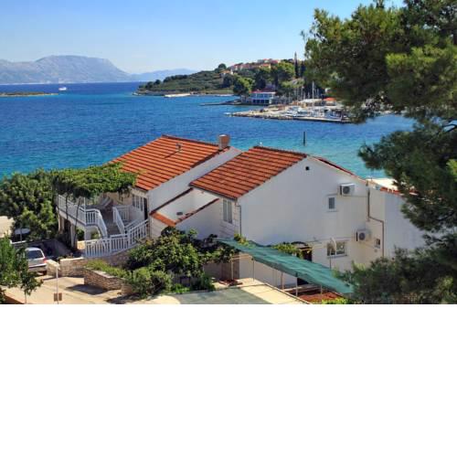 Apartments by the sea Lumbarda (Korcula) - 4348