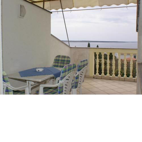 Apartments by the sea Mandre (Pag) - 4098