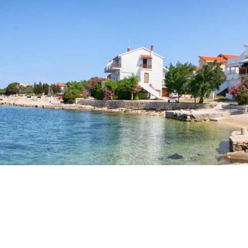 Apartments by the sea Mandre (Pag) - 4101
