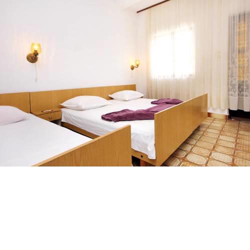 Apartments by the sea Marina (Trogir) - 10003