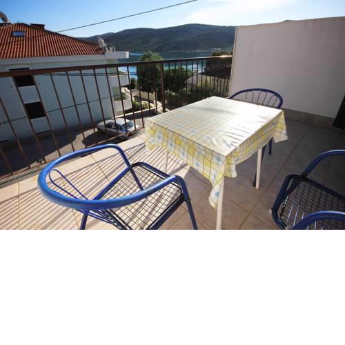 Apartments by the sea Marina (Trogir) - 9438