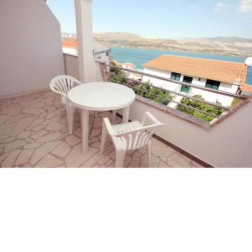 Apartments by the sea Mastrinka (Ciovo) - 4648