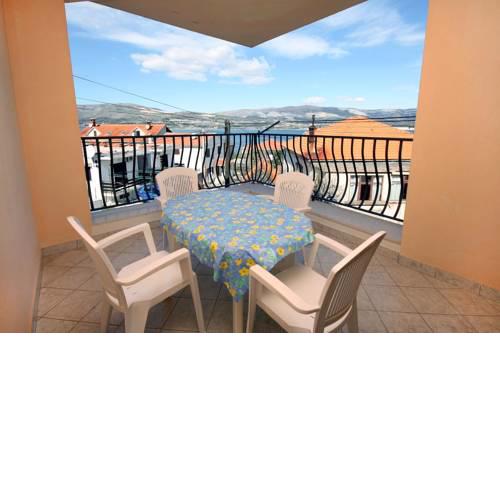 Apartments by the sea Mastrinka (Ciovo) - 4836