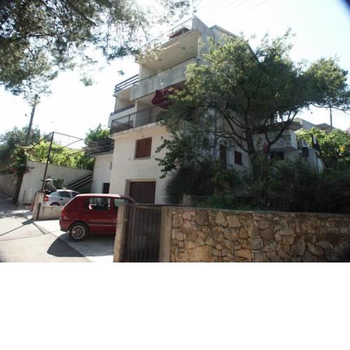 Apartments by the sea Mavarstica (Ciovo) - 2097